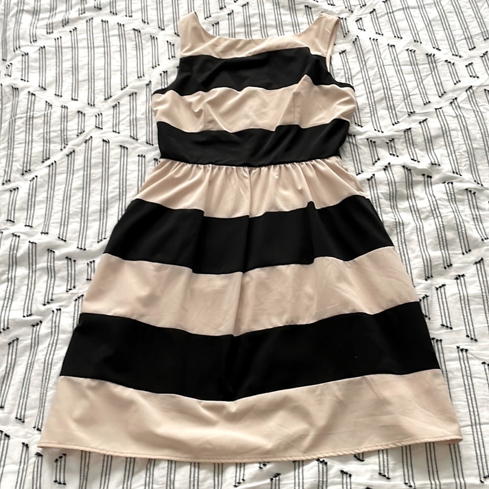Black and Tan sleeveless dress size 5/6